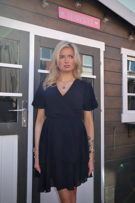 Black Flowy Mini Dress – Effortless Chic – Size S/M